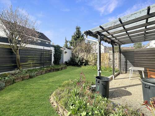 Foto - Haus zum Kaufen in Cadolzburg 412.000,00 € 102 m²