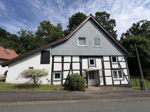 Foto - Haus zum Kaufen in Extertal Almena 160.000,00 € 160 m²