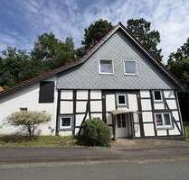 Haus zum Kaufen in Extertal Almena 160.000,00 € 160 m² - Extertal / Almena