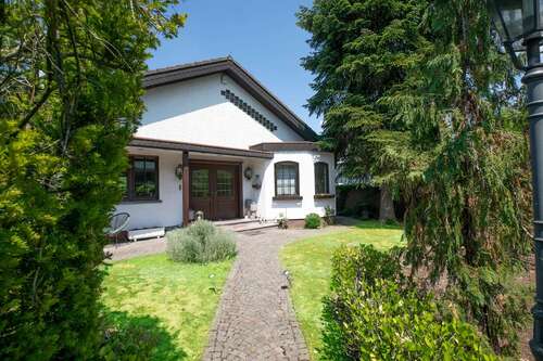 Foto - Haus zum Kaufen in Rödermark 749.000,00 € 189.15 m²
