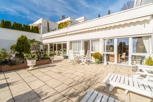 Foto - Wohnung zum Kaufen in Stuttgart 695.000,00 € 192 m²