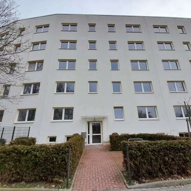 Foto - Wohnung zum Mieten in Halle 999,00 € 114 m²