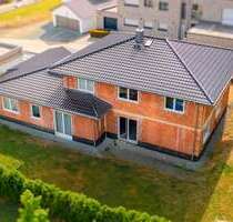 Haus zum Kaufen in Löhnberg 825.000,00 € 259 m²