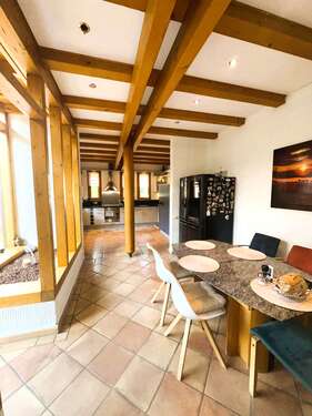 Foto - Haus zum Kaufen in Lichtenau 669.000,00 € 305 m²