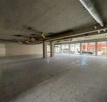 Einzelhandel in Limbach-Oberfrohna 2.157,00 € 274.93 m²