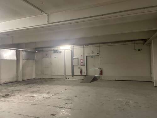 Foto - Halle in Weinheim 600,00 € 253.3 m²