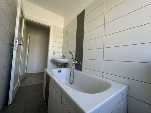 Foto - Wohnung zum Mieten in Plauen 267,09 € 46.45 m²