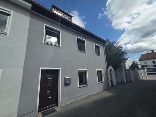 Foto - Haus zum Kaufen in Altötting 324.000,00 € 148 m²