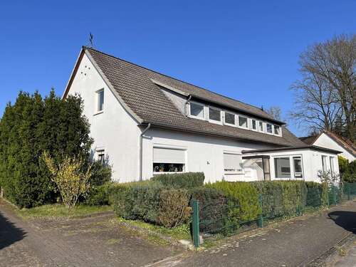 Foto - Haus zum Kaufen in Eystrup 370.000,00 € 322 m²