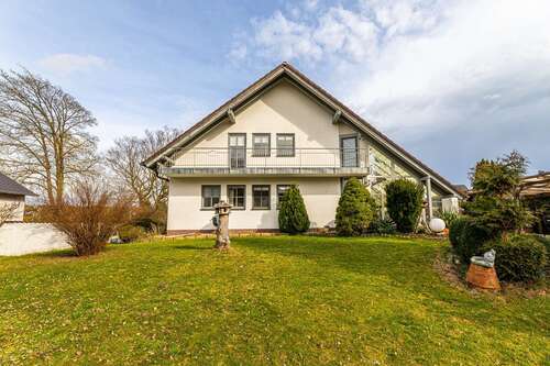 Foto - Haus zum Kaufen in Pyrbaum 440.000,00 € 160.4 m²