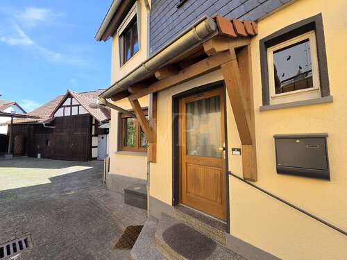 Foto - Haus zum Kaufen in Waldsolms 199.000,00 € 150 m²