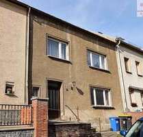 Haus zum Kaufen in Lößnitz 120.000,00 € 212 m²