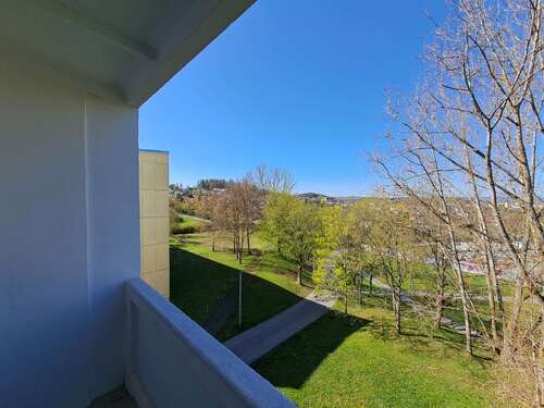 Foto - Wohnung zum Mieten in Plauen 406,02 € 80.4 m²