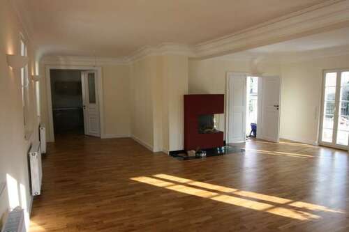 Foto - Haus zum Kaufen in Bodenheim 999.000,00 € 345.44 m²