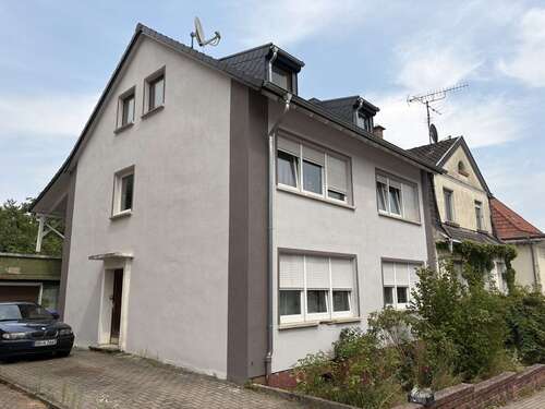 Foto - Haus zum Kaufen in Saarbrücken Dudweiler 180.000,00 € 129 m²
