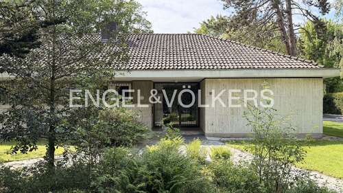 Foto - Haus zum Kaufen in Köln - Hahnwald 2.700.000,00 € 233 m²