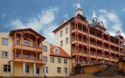 Foto - Wohnung zum Mieten in Radebeul 1.850,00 € 141 m²