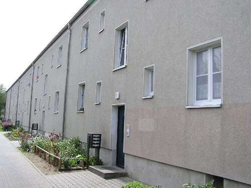 Foto - Wohnung zum Mieten in Brandenburg an der Havel 358,11 € 42.13 m²