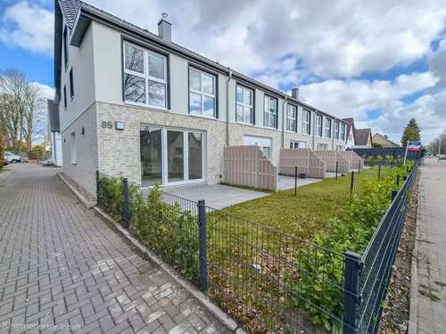 Foto - Haus zum Kaufen in Schenefeld-Siedlung 684.000,00 € 126.3 m²