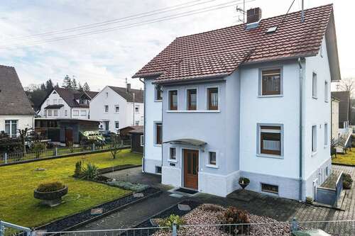 Foto - Haus zum Kaufen in Sigmaringendorf 298.000,00 € 125.96 m²