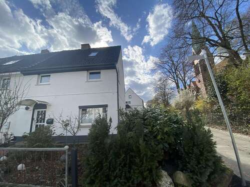 Foto - Haus zum Kaufen in Bremen-Blumenthal 259.000,00 € 102 m²