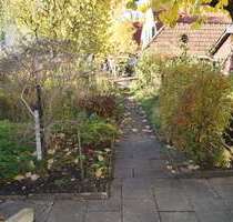 Haus zum Kaufen in Oberesslingen 770.000,00 € 270 m²