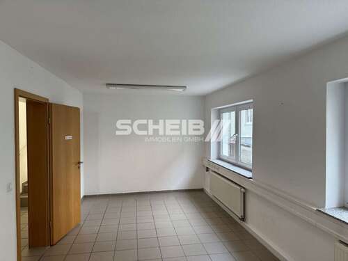 Foto - Büro in Crailsheim 1.800,00 € 181.86 m²