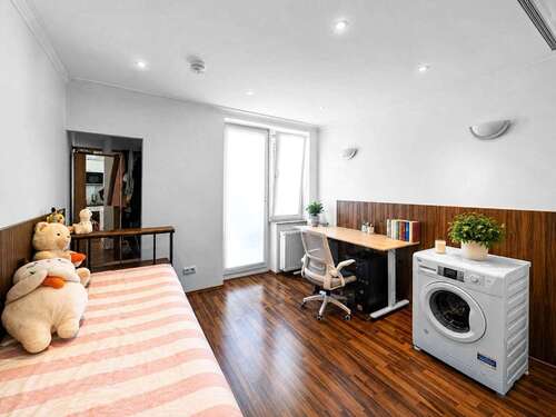 Foto - Wohnung zum Mieten in Düsseldorf 400,00 € 19.24 m²