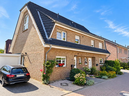 Foto - Haus zum Kaufen in Duisburg 425.000,00 € 121 m²