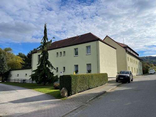 Foto - Wohnung zum Mieten in Cunewalde 186,00 € 31 m²