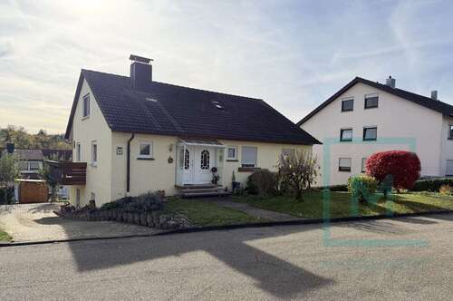Foto - Haus zum Kaufen in Langenbrettach Brettach 439.000,00 € 165 m²