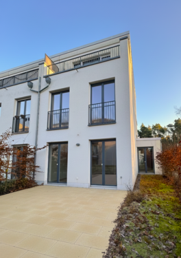 Foto - Wohnung zum Mieten in Berlin 2.313,00 € 135.8 m²