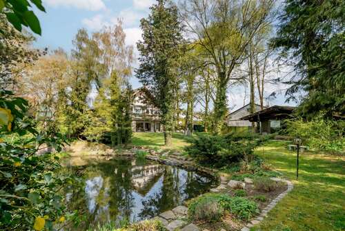 Foto - Haus zum Kaufen in Feldkirchen 689.000,00 € 295 m²