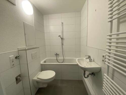 Foto - Wohnung zum Mieten in Suhl 413,18 € 57.62 m²