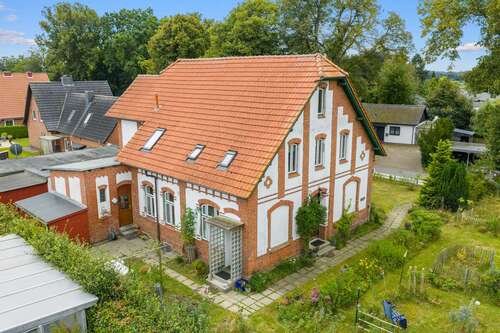Foto - Haus zum Kaufen in Norderbrarup 449.000,00 € 178 m²