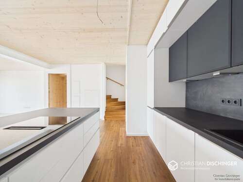 Foto - Haus zum Mieten in Neutraubling 1.665,09 € 123.34 m²