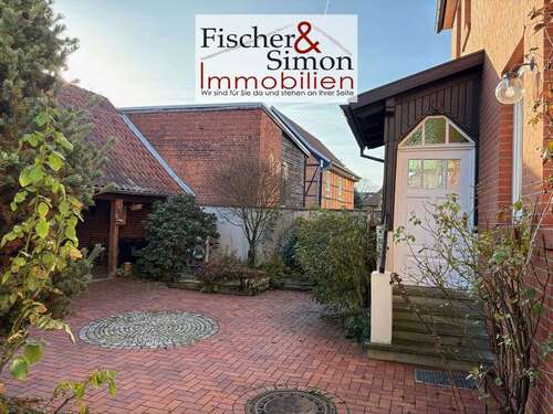 Foto - Haus zum Kaufen in Nienburg 420.000,00 € 130.13 m²