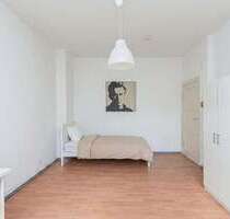 WG-Zimmer in Berlin 780,00 € 24 m²