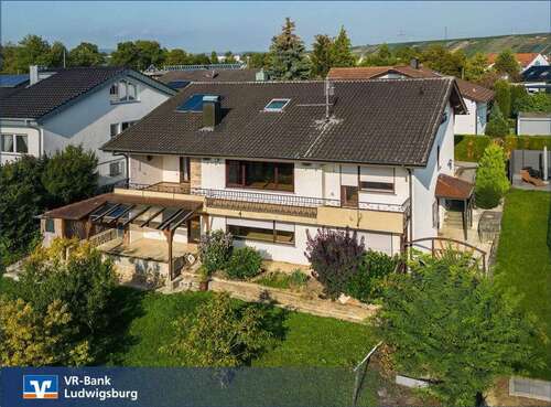 Foto - Haus zum Kaufen in Kirchheim am Neckar 795.000,00 € 215 m²