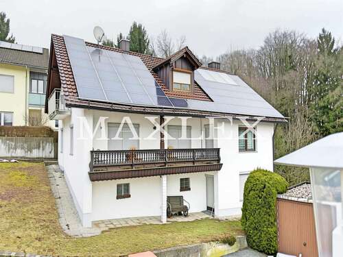 Foto - Haus zum Kaufen in Eging am See 250.000,00 € 192.5 m²