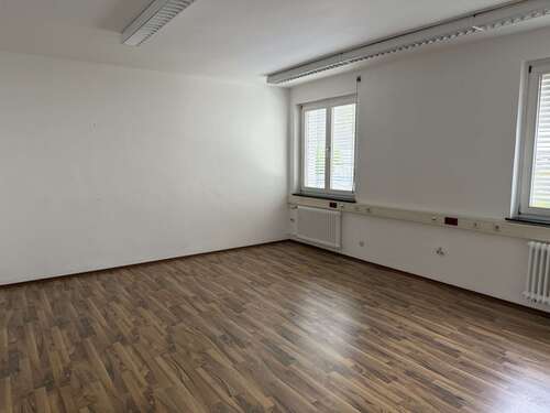 Foto - Büro in LImburg 300,00 € 27 m² - 300,00 EUR Kaltmiete, ca.  27,00 m²