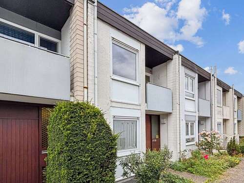 Foto - Haus zum Kaufen in Illingen 296.000,00 € 104 m²