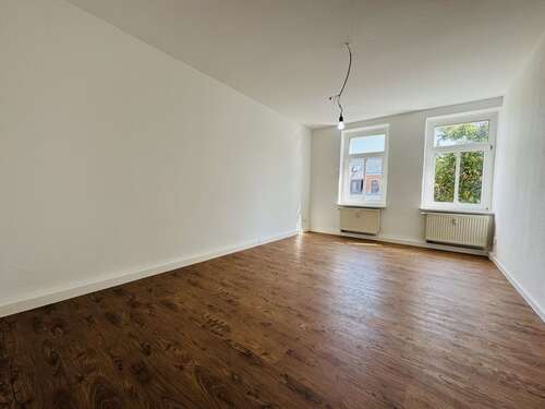 Foto - Wohnung zum Mieten in Chemnitz 380,00 € 65.99 m²