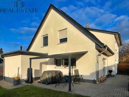 Foto - Haus zum Kaufen in Stendal 630.000,00 € 263 m²