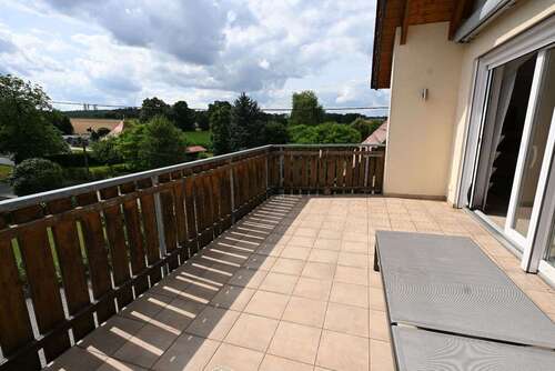 Foto - Wohnung zum Mieten in Laugna 950,00 € 140 m²