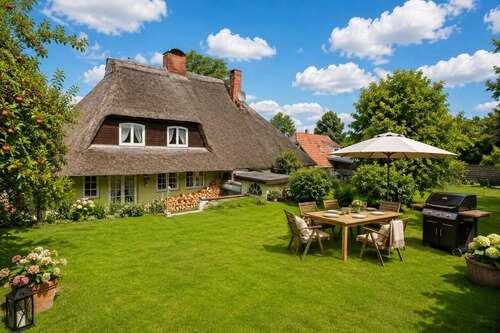 Foto - Haus zum Kaufen in Lensahn 379.000,00 € 233 m²