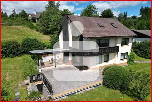 Foto - Haus zum Kaufen in Steinbach 275.000,00 € 145 m²