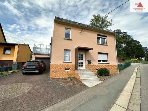 Foto - Haus zum Kaufen in Röhrsdorf 139.000,00 € 130 m²