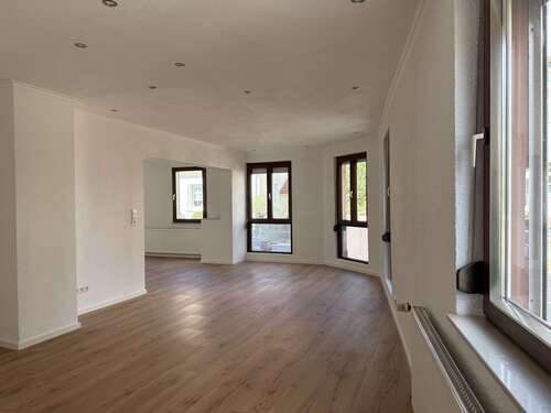 Foto - Haus zum Mieten in Wörth 1.100,00 € 128 m²