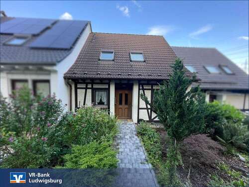 Foto - Haus zum Kaufen in Tamm 430.000,00 € 105 m²